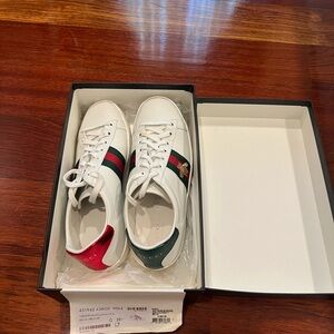 Gucci Sneakers